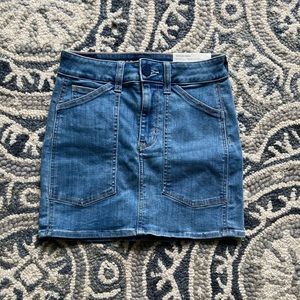 NWT!! American Eagle jean skirt